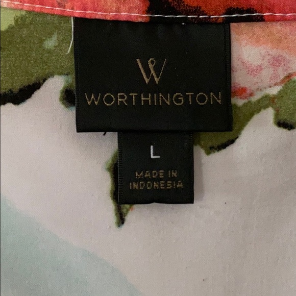 Worthington Blouse - Picture 2 of 5